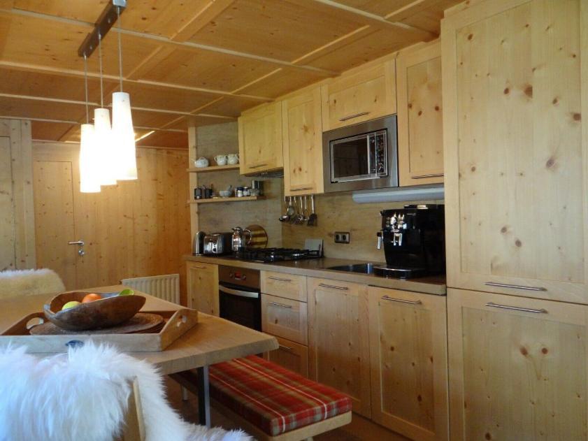 Chalet - Direkt am 5 Sterne Campingplatz Aufenfeld im Zillertal mit Hallenbad und Sauna Aschau Im Zillertal Exterior foto